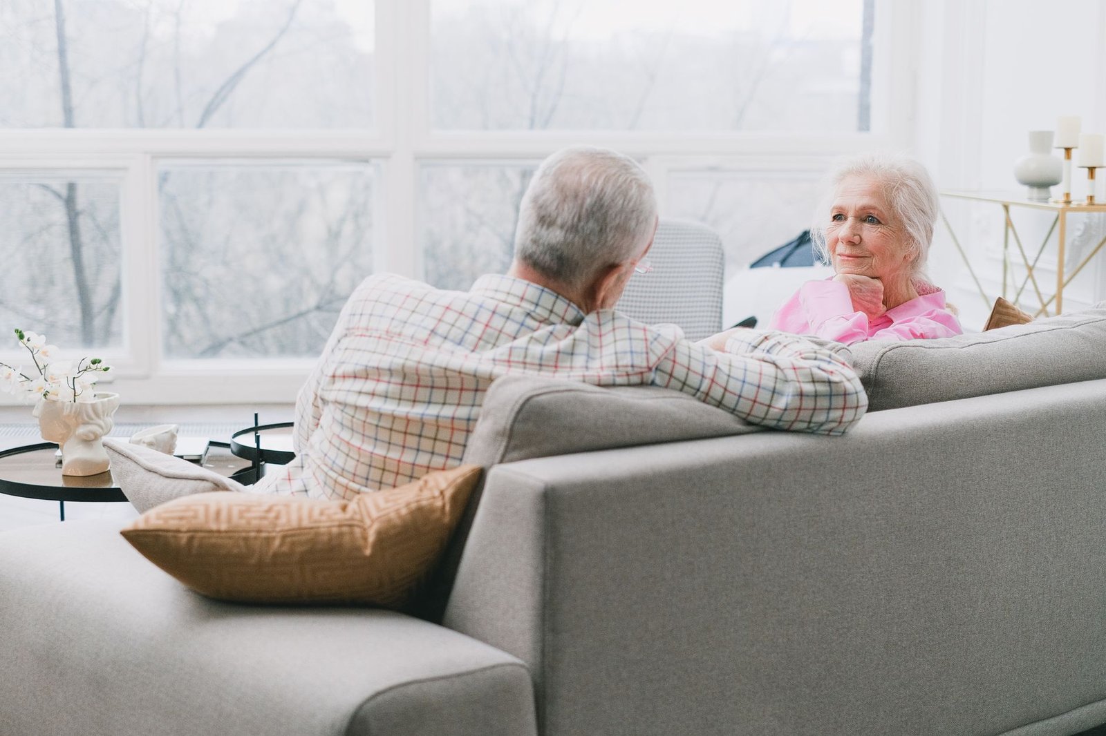 Veteran in an unhurried conversation with a chaplain, part of VA chaplain services for veterans and families