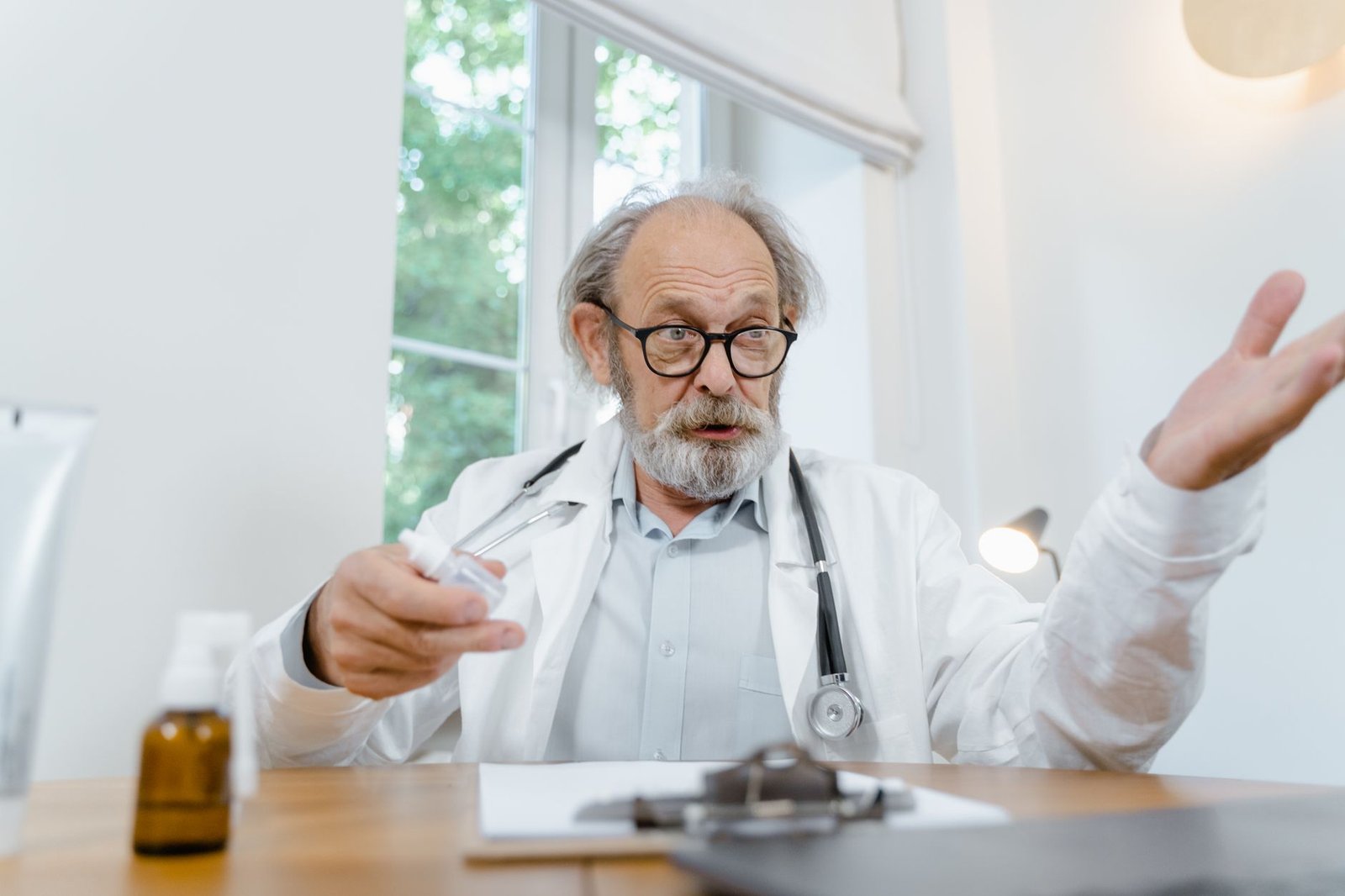Veteran discussing his VA advance directive with a VA social worker across a desk
